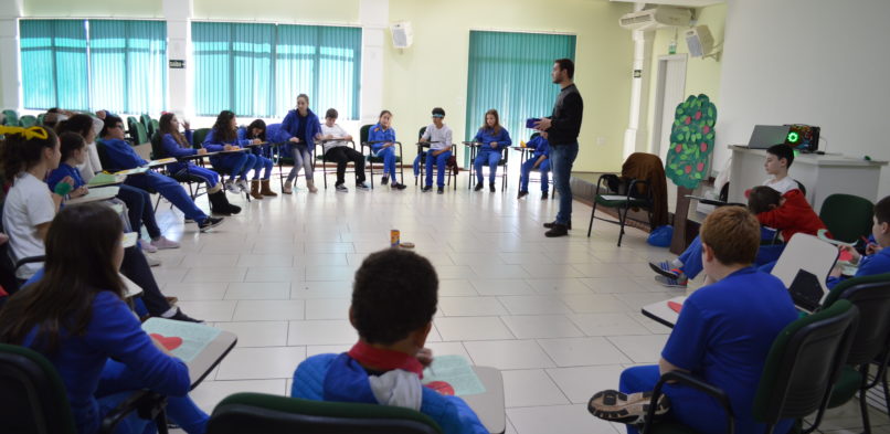 Trabalho desenvolvido com alunos aborda a importância da tolerância