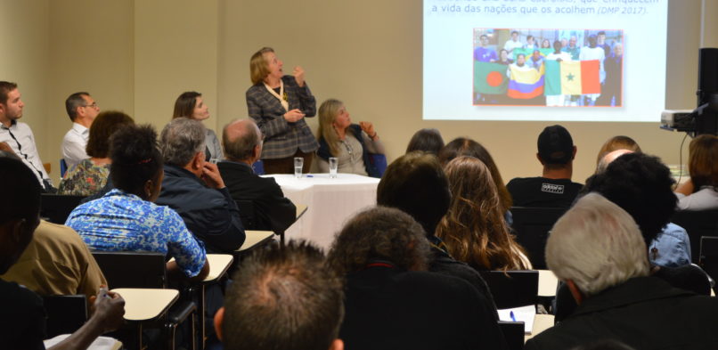 Sessão realizada no Colégio debate a migração em municípios da Arquidiocese de Passo Fundo